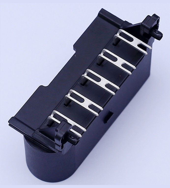 Car connector