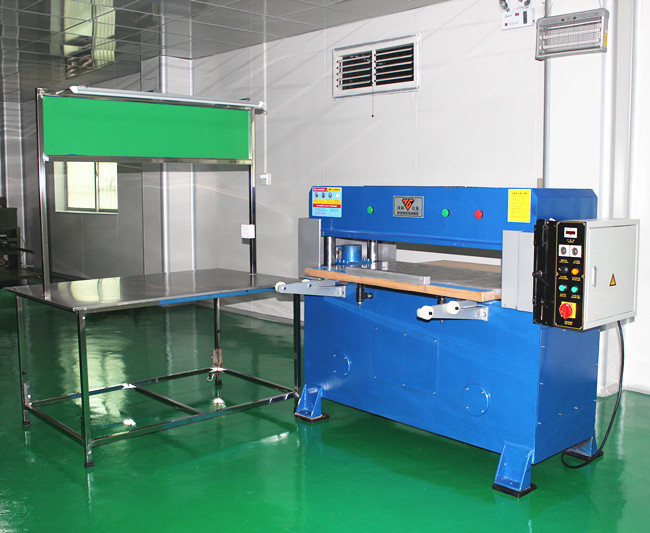 Punch machine